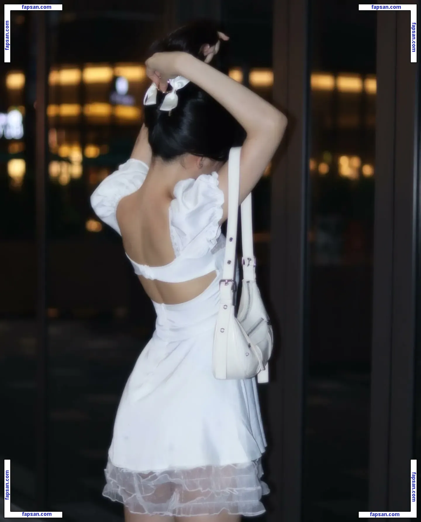 Ellen Tan nude photo #0006 from OnlyFans