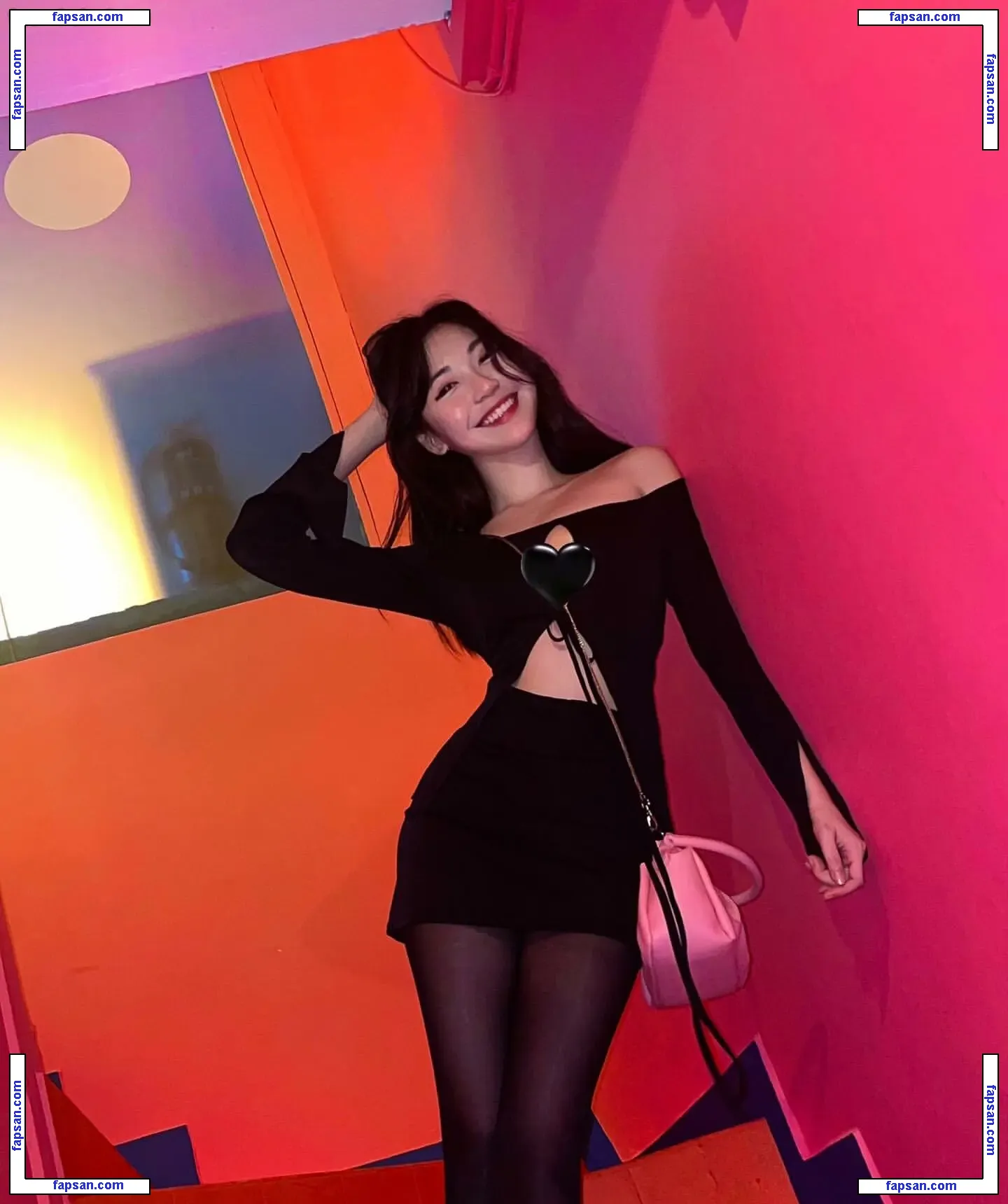 Ellen Tan nude photo #0015 from OnlyFans