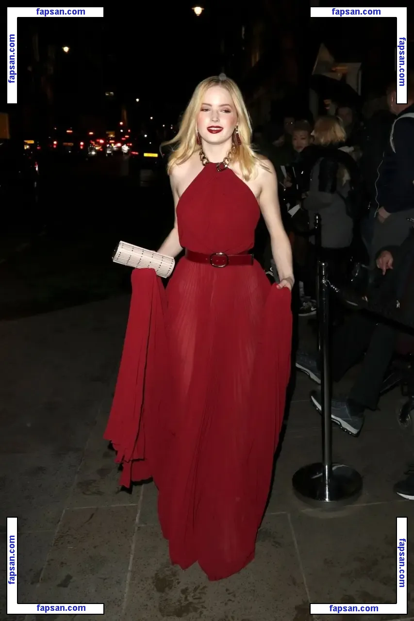 Ellie Bamber nude photo #0020 from OnlyFans