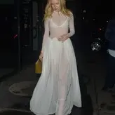 Ellie Bamber голая #0427