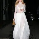 Ellie Bamber голая #0429