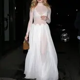 Ellie Bamber голая #0440