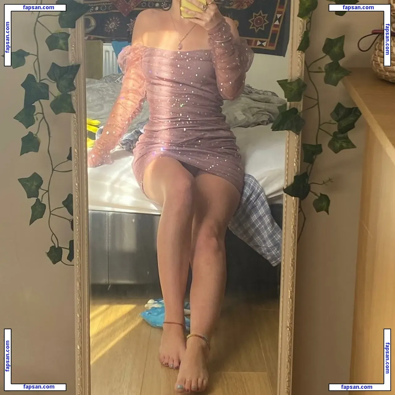 Ellie Done nude photo #0010 from OnlyFans