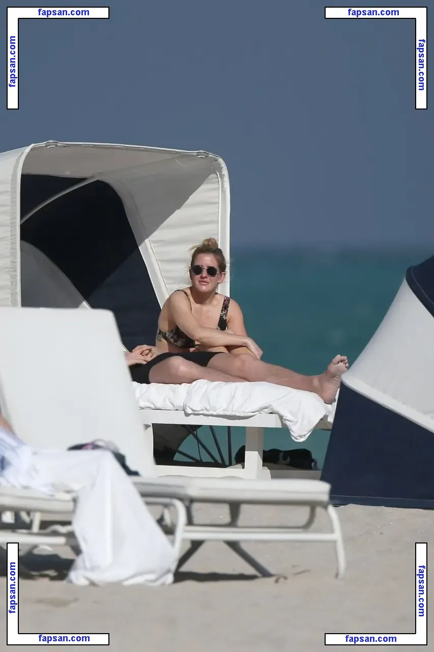 Ellie Goulding nude photo #0015 from OnlyFans