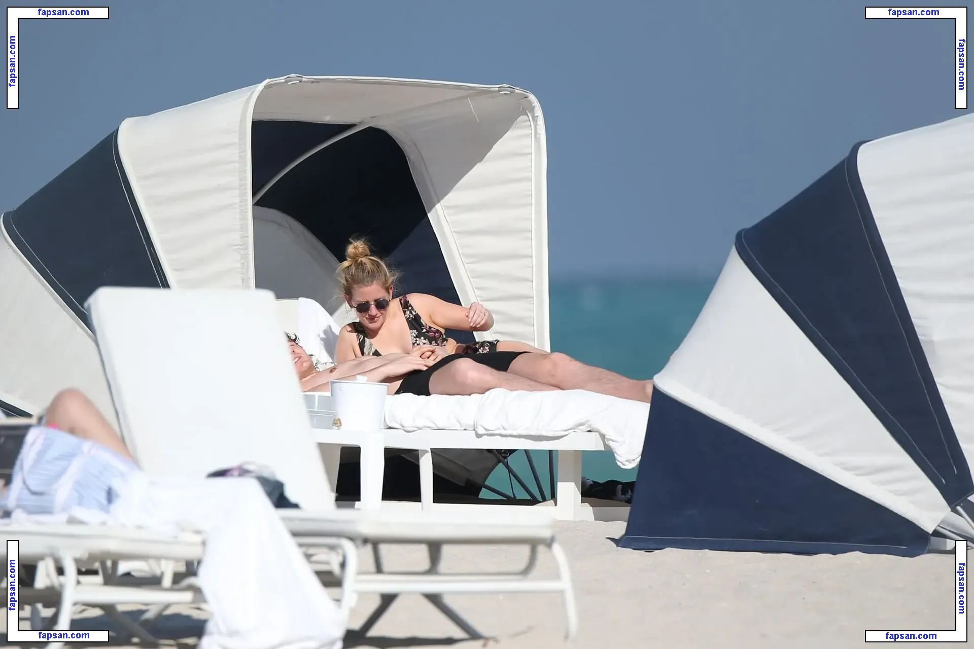Ellie Goulding nude photo #0018 from OnlyFans