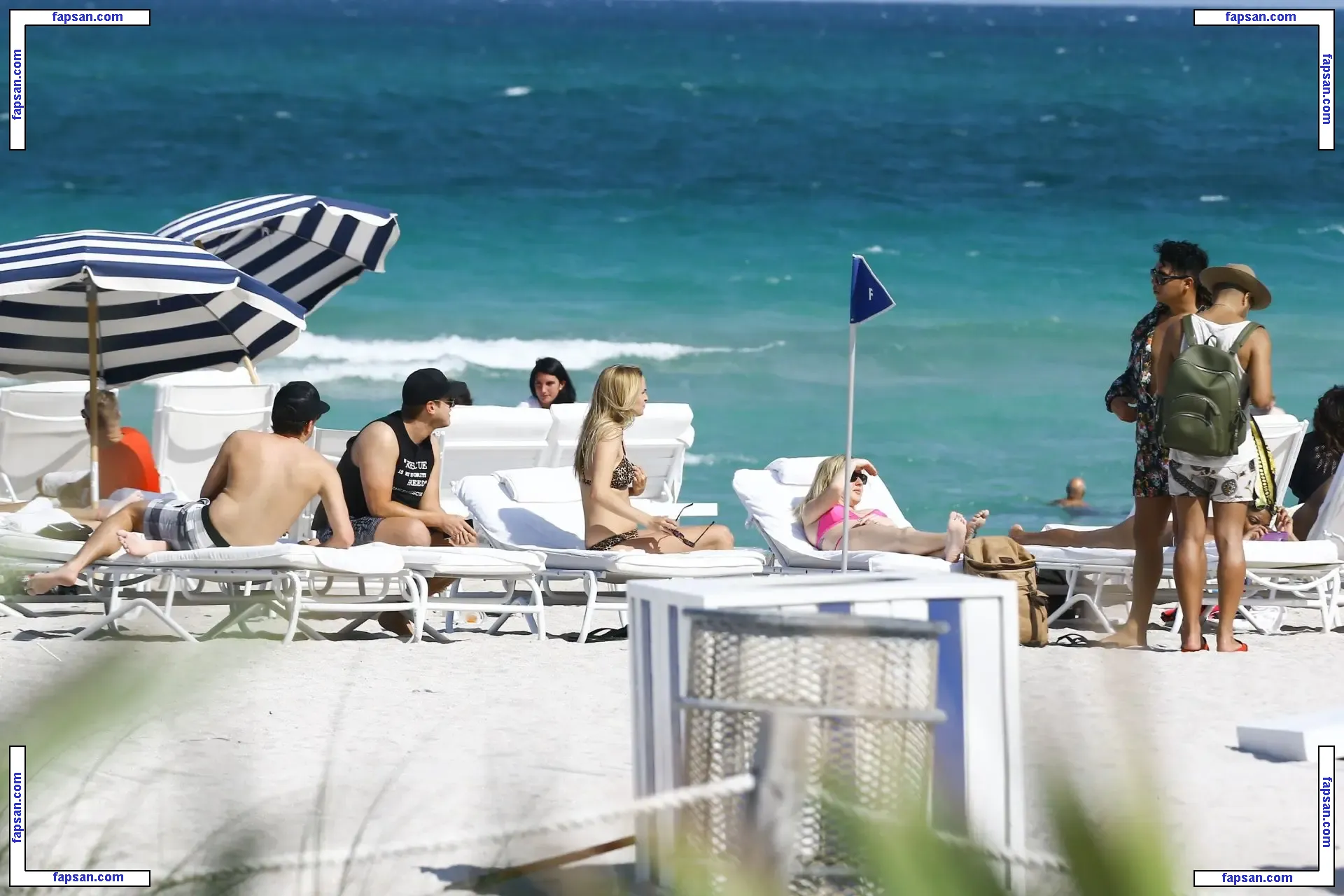 Ellie Goulding nude photo #0087 from OnlyFans