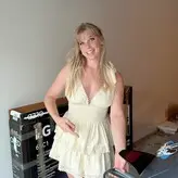Ellie In Space голая #0011