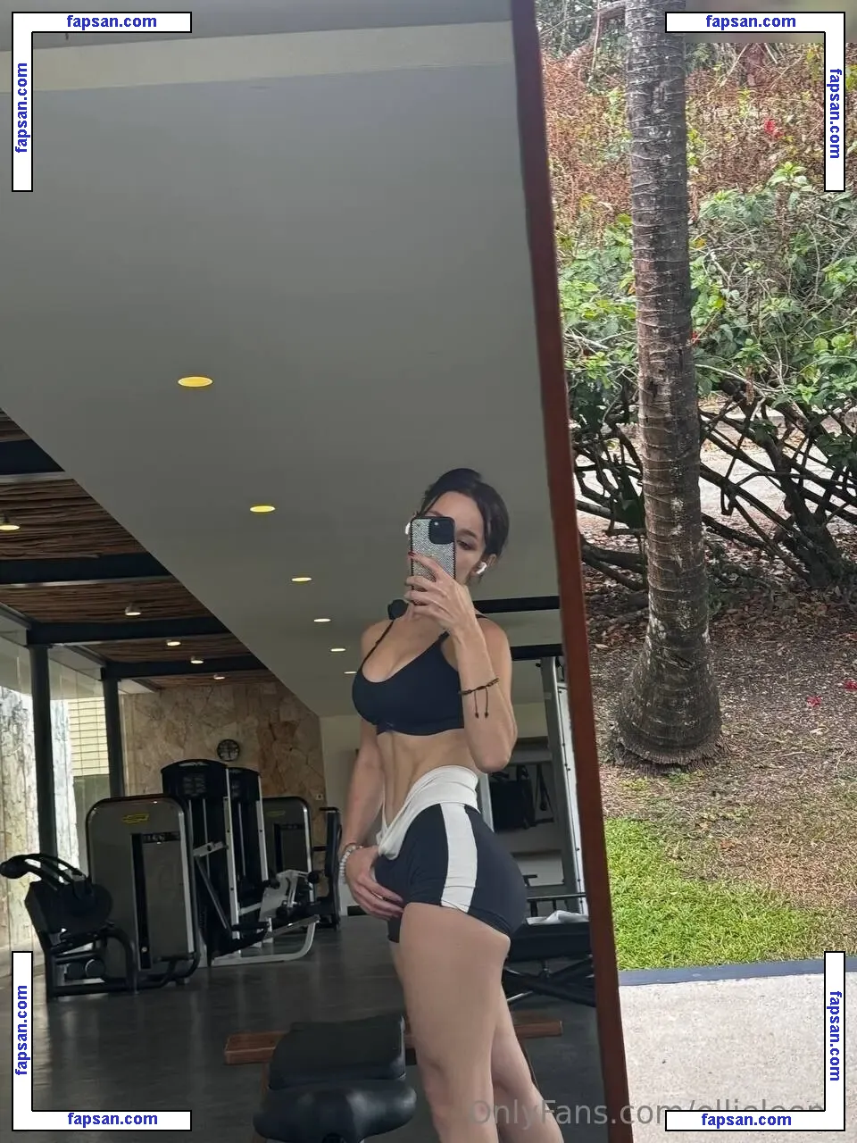 Ellie Leen nude photo #0274 from OnlyFans