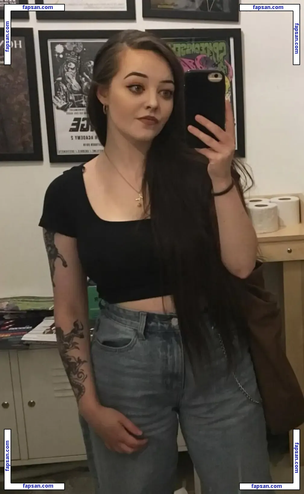 Ellie Miller nude photo #0001 from OnlyFans