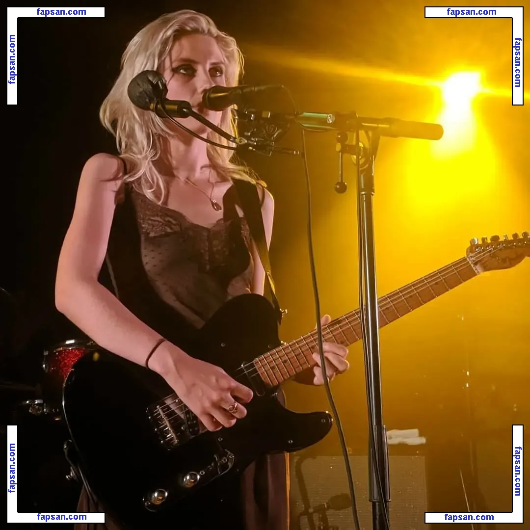 Ellie Rowsell nude photo #0005 from OnlyFans