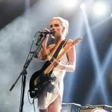 Ellie Rowsell голая #0015