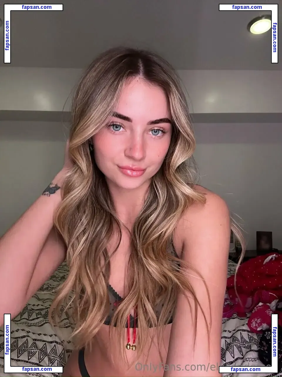 ellieanderson nude photo #0024 from OnlyFans