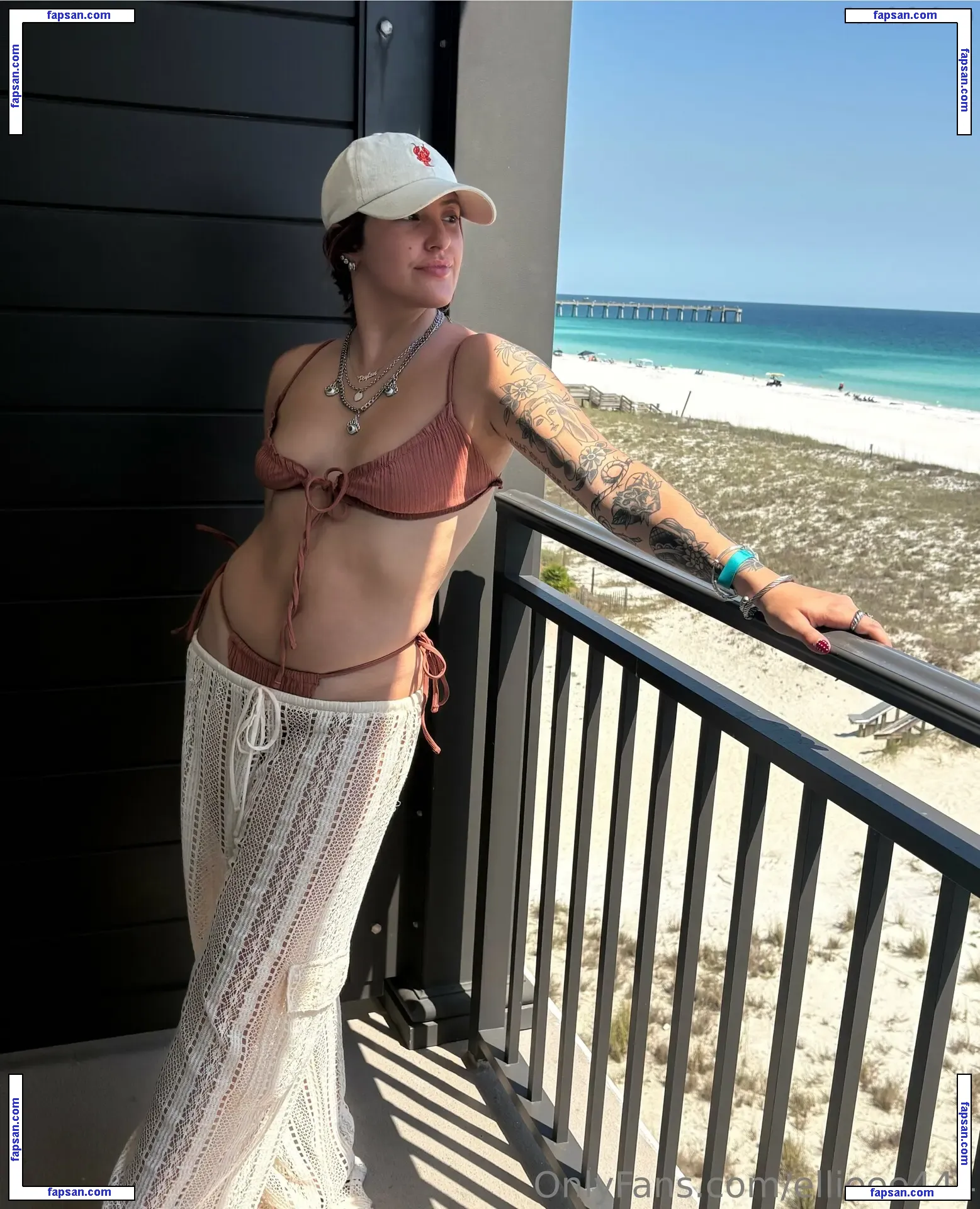 ellieexclusive nude photo #0019 from OnlyFans