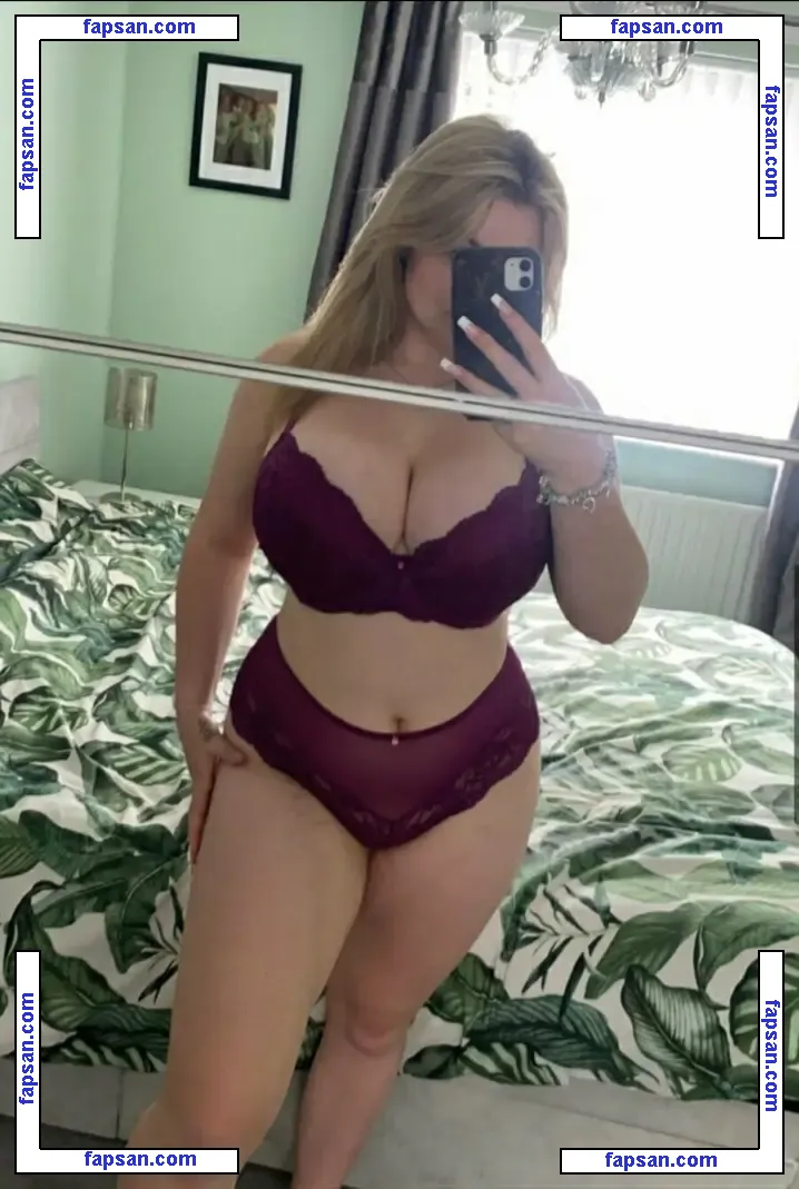 ellieharp3r nude photo #0007 from OnlyFans