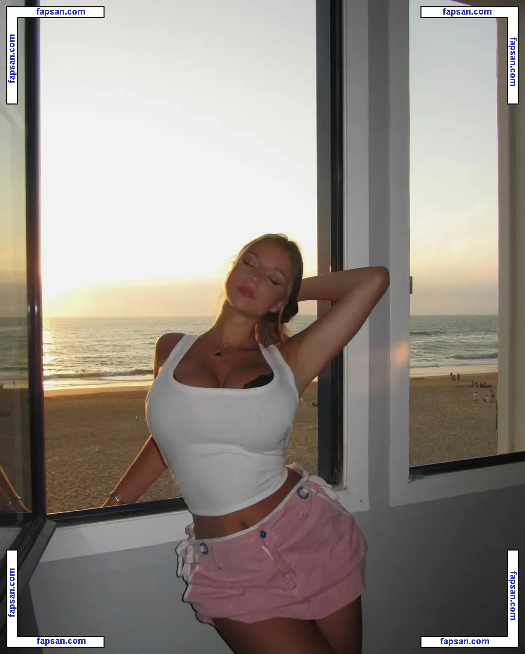 ellyy.ann nude photo #0024 from OnlyFans