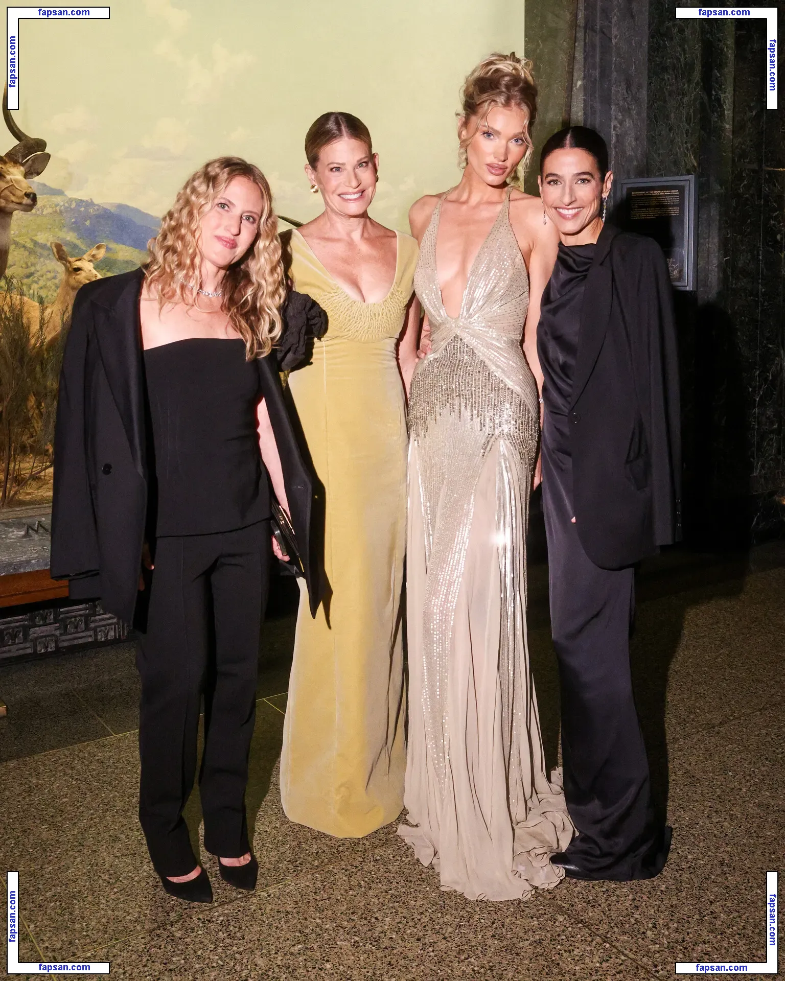 Elsa Hosk голая фото #5155 с Онлифанс