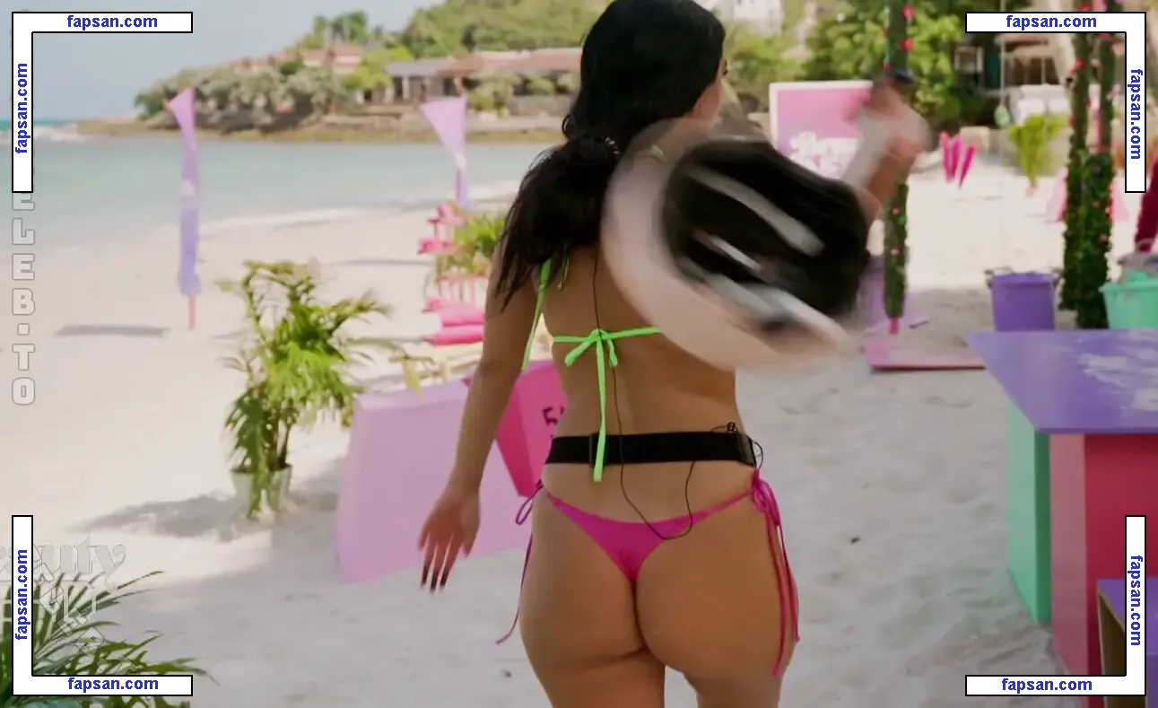 Elsa Latifaj голая фото #0016 с Онлифанс