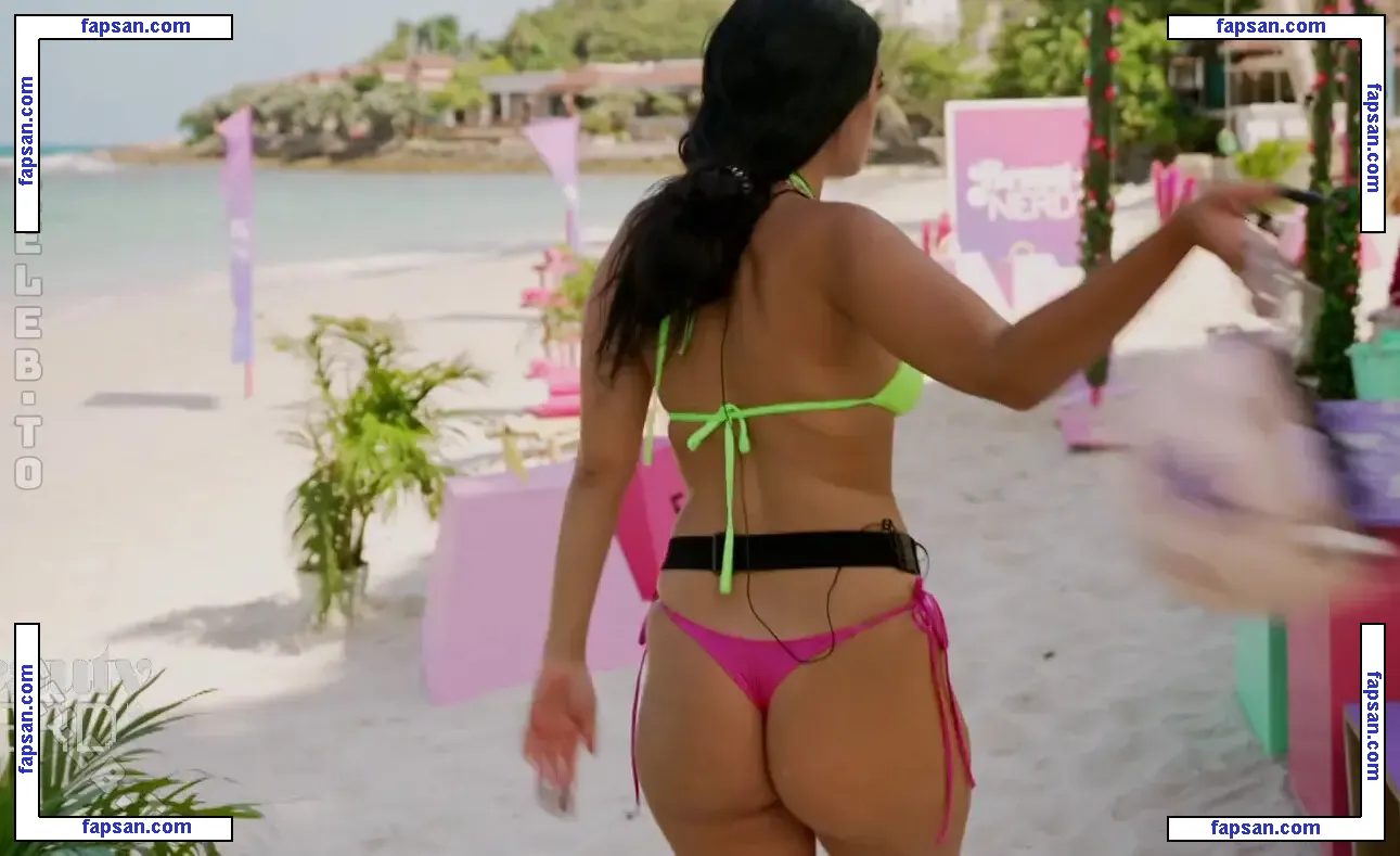 Elsa Latifaj голая фото #0029 с Онлифанс