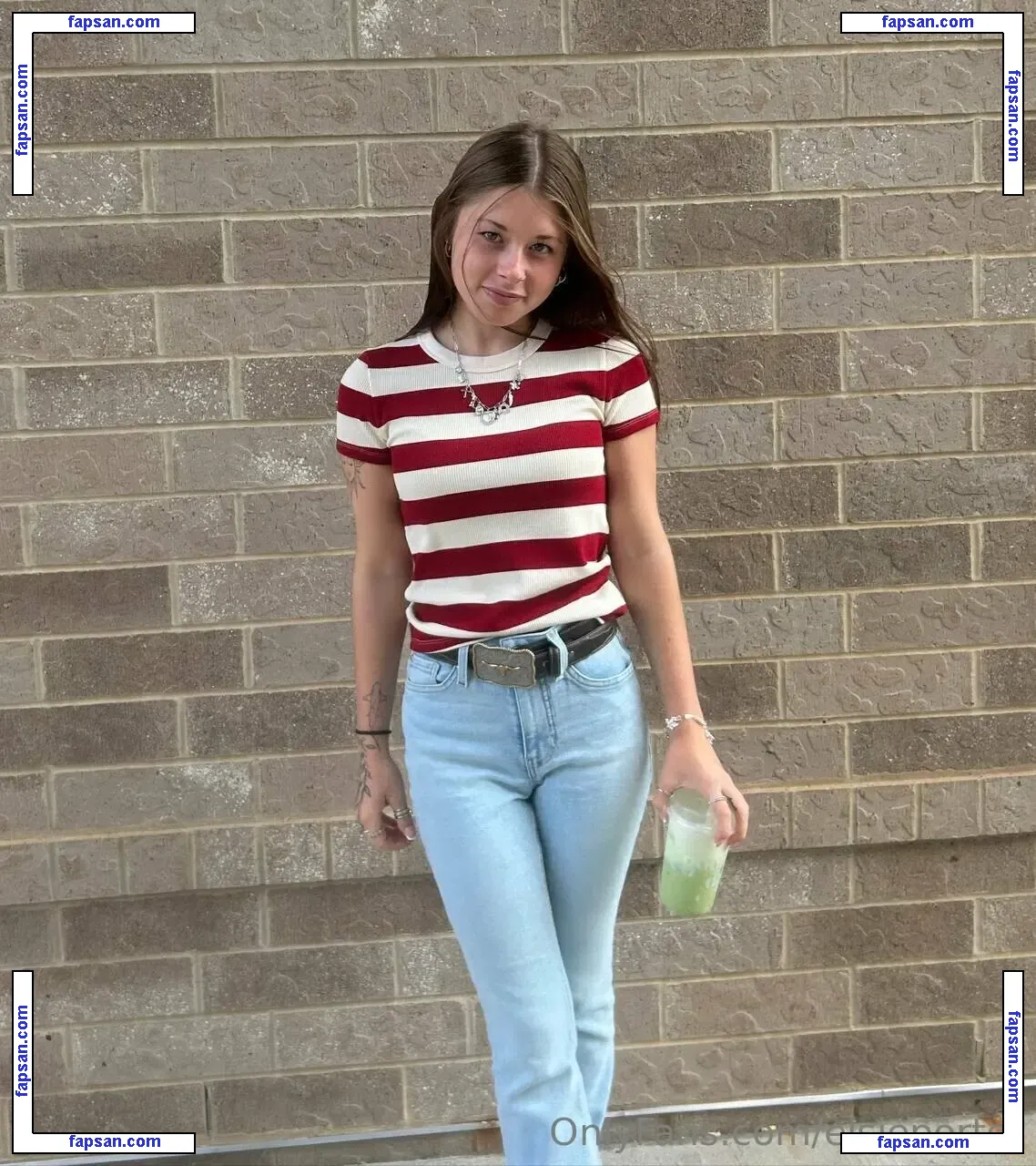 elsieporter nude photo #0019 from OnlyFans