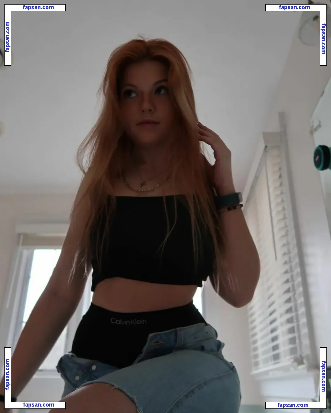 Elsuzannee nude photo #0027 from OnlyFans