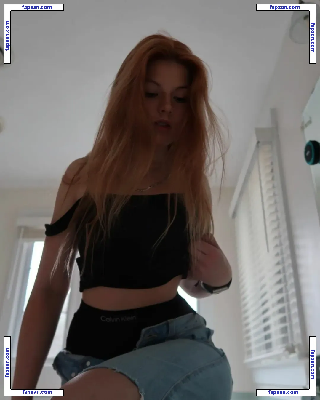 Elsuzannee nude photo #0028 from OnlyFans