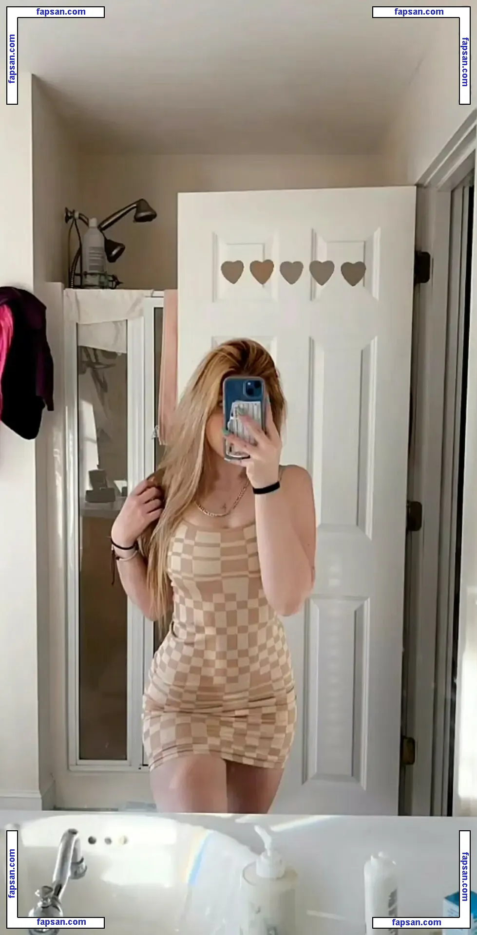 Elsuzannee nude photo #0041 from OnlyFans