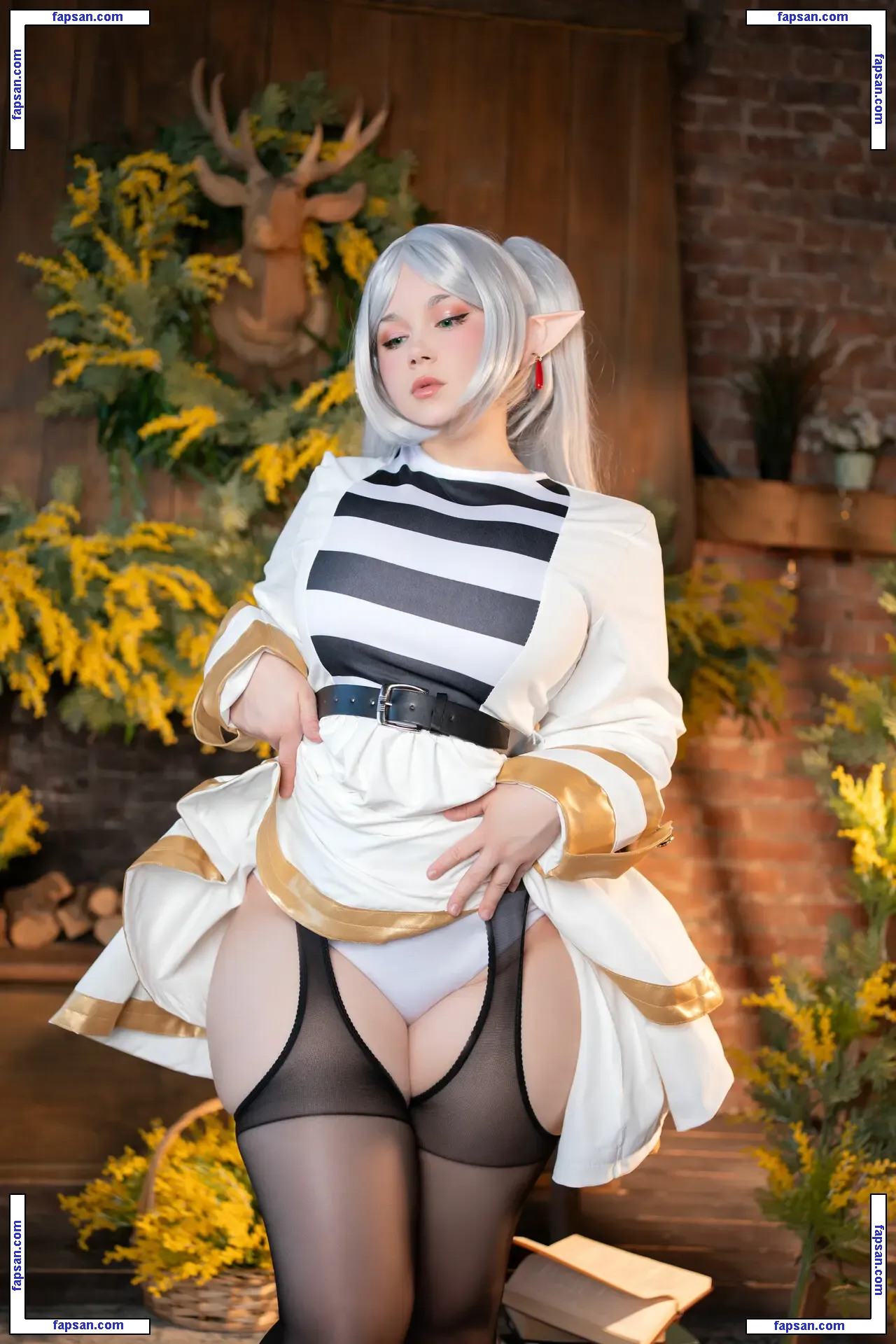 Elune Cosplay nude photo #0593 from OnlyFans