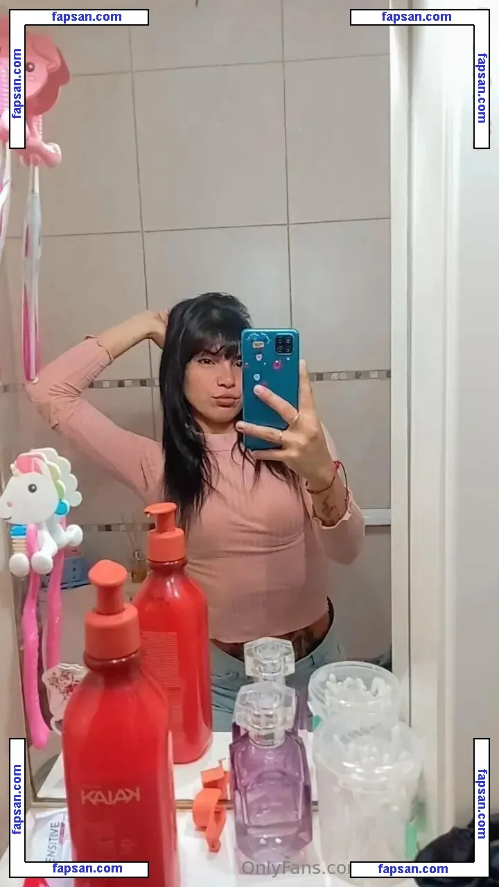 eluney_saenz nude photo #0012 from OnlyFans