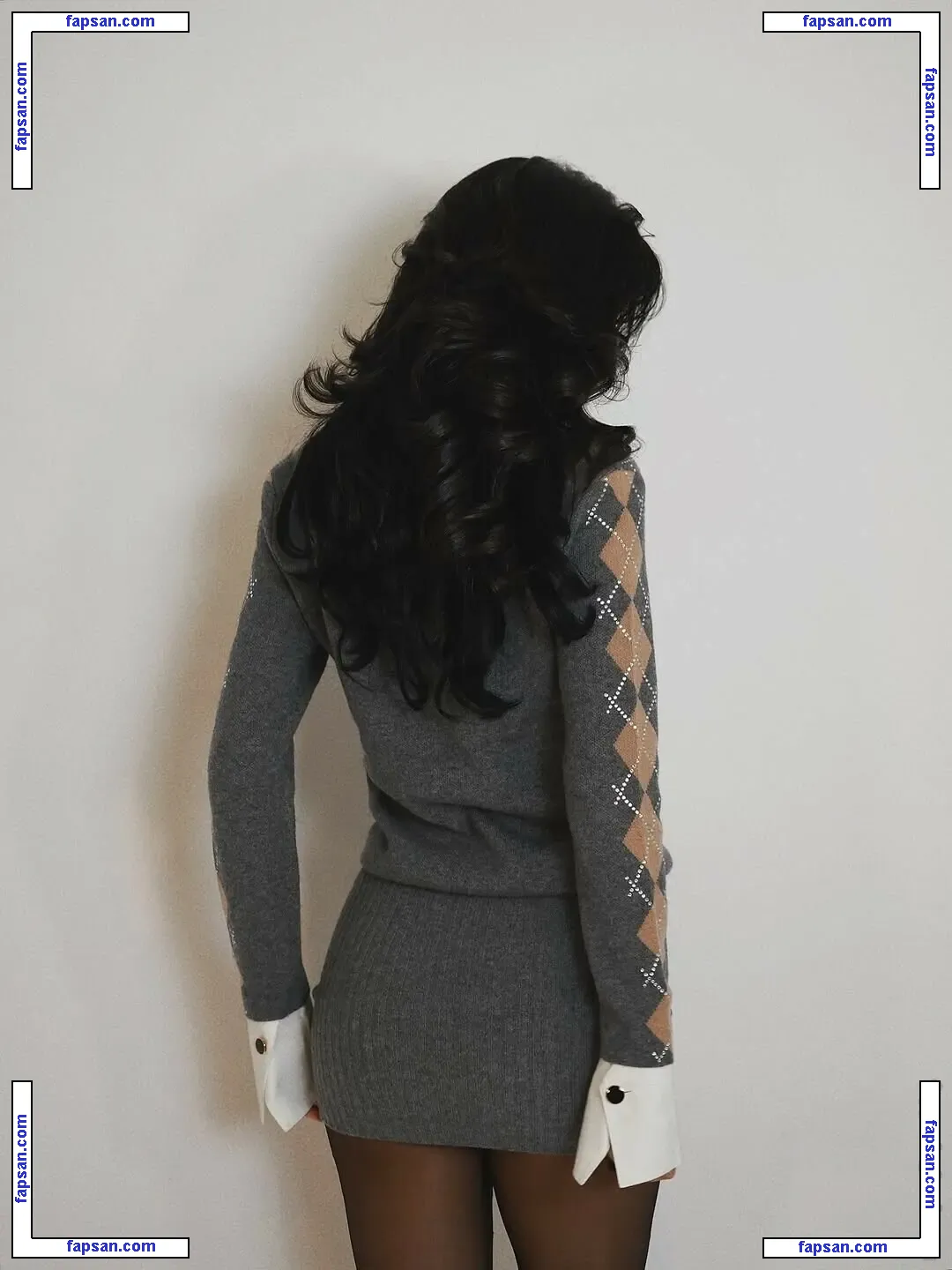 Elwa Saleh nude photo #0038 from OnlyFans