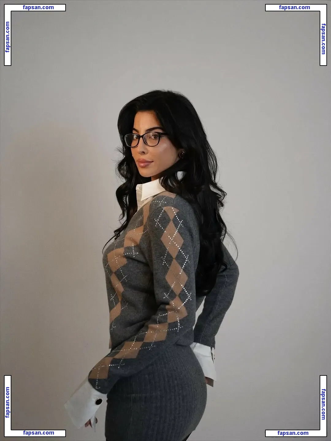 Elwa Saleh nude photo #0042 from OnlyFans