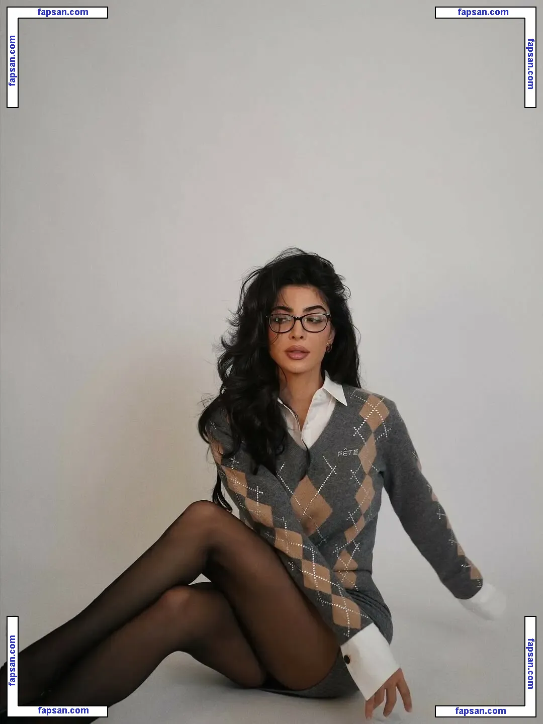 Elwa Saleh nude photo #0043 from OnlyFans