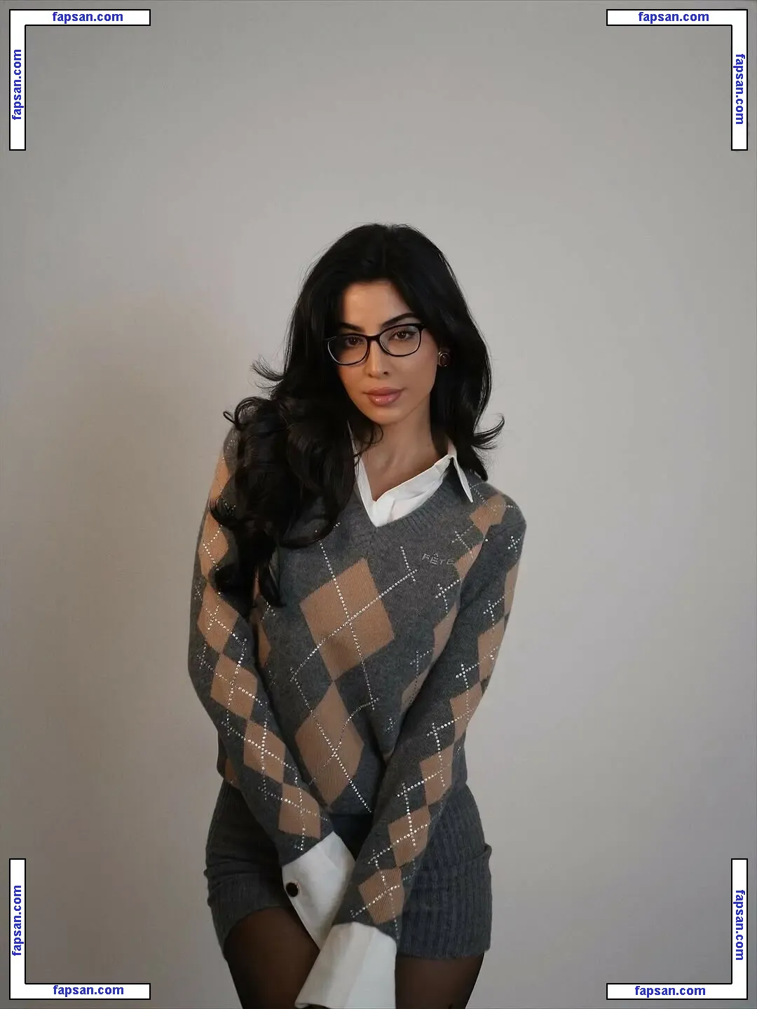 Elwa Saleh nude photo #0046 from OnlyFans