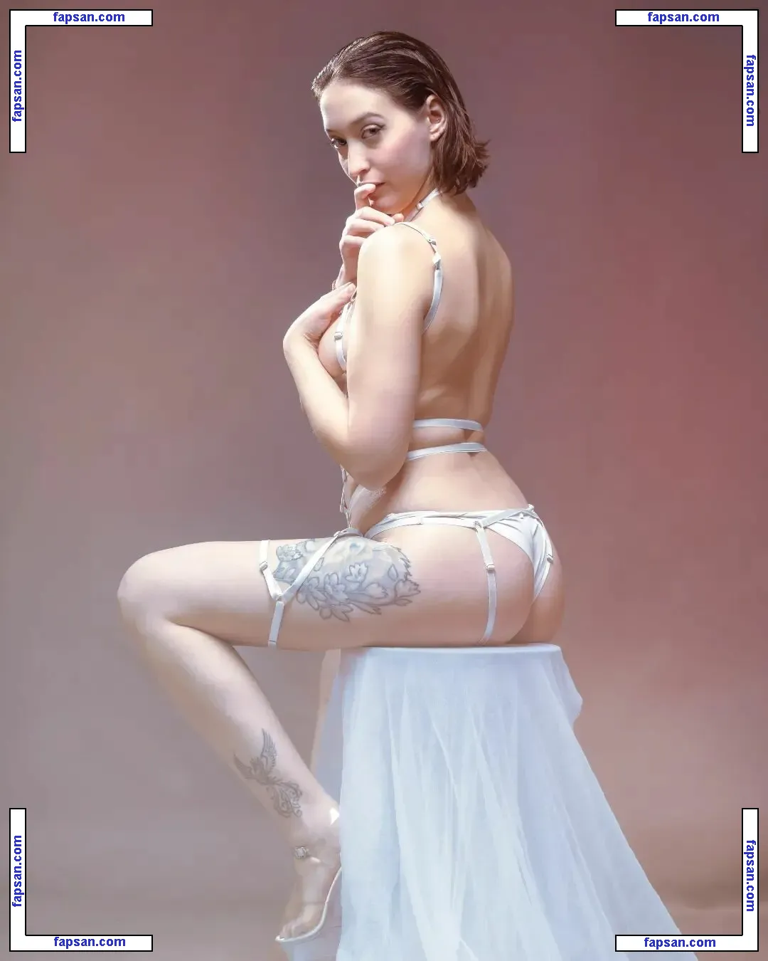 Ely Mango nude photo #0022 from OnlyFans