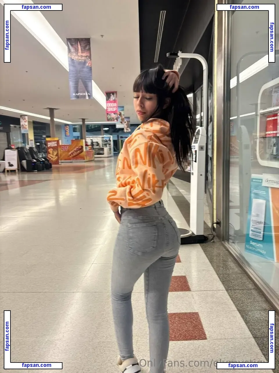 elymystique nude photo #0004 from OnlyFans