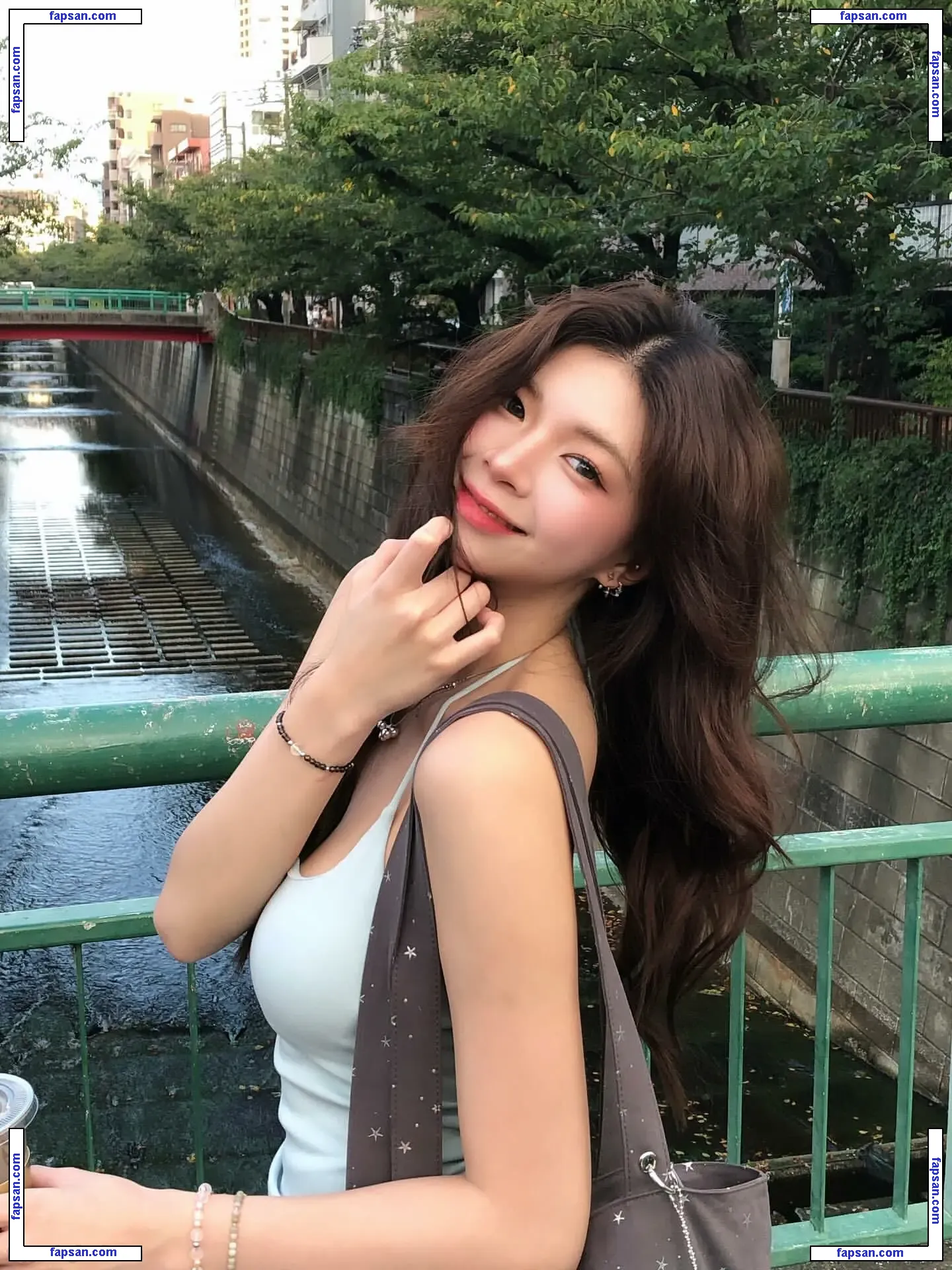 Elyn Leong голая фото #0007 с Онлифанс