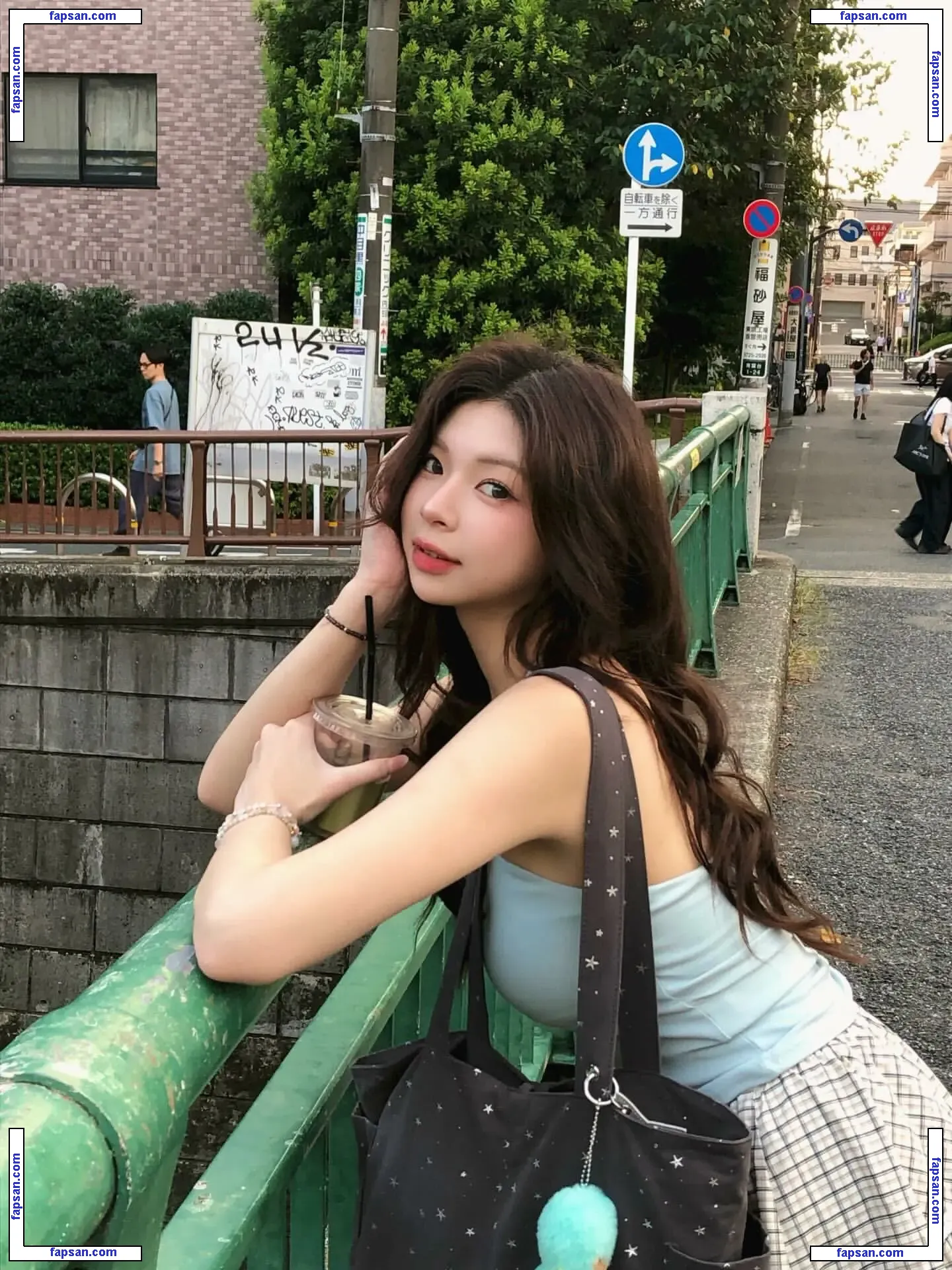 Elyn Leong голая фото #0018 с Онлифанс