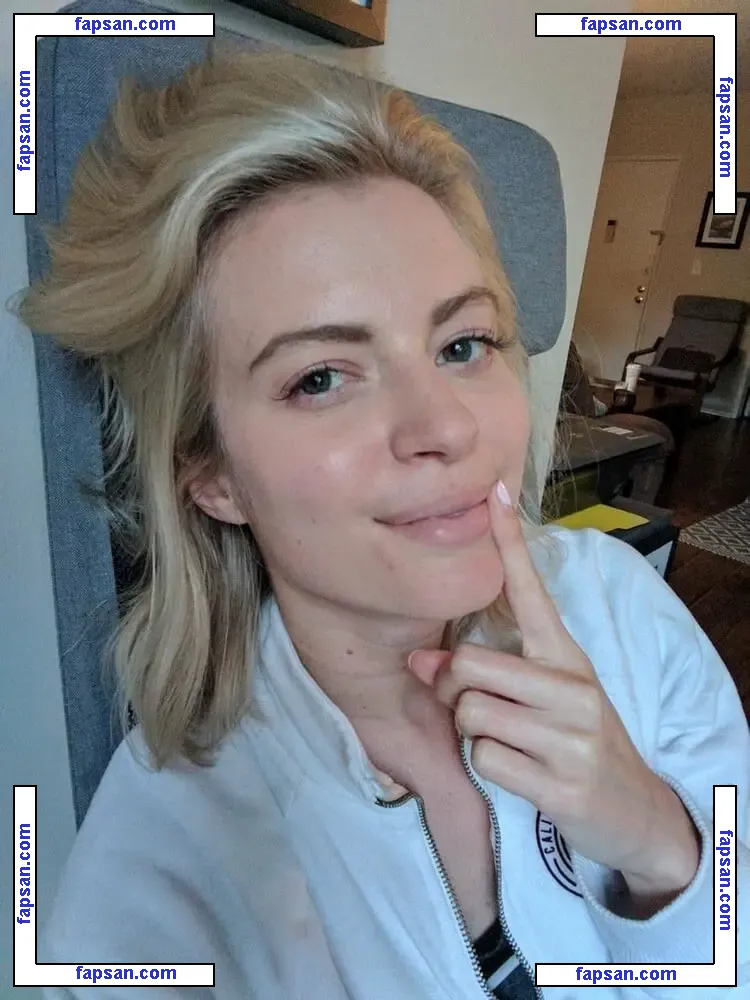 Elyse Willems nude photo #0014 from OnlyFans