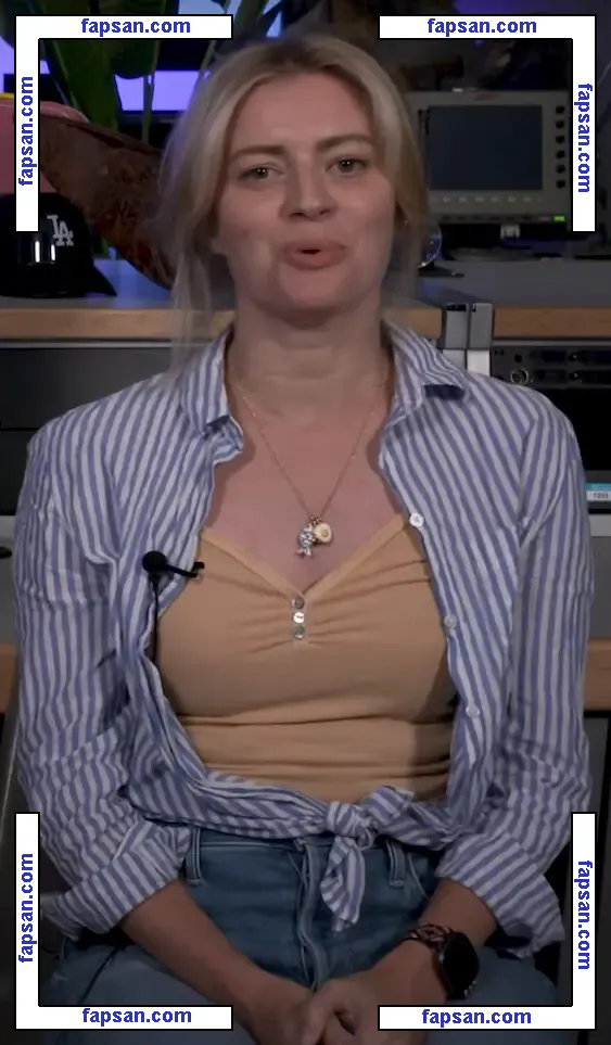 Elyse Willems nude photo #0116 from OnlyFans