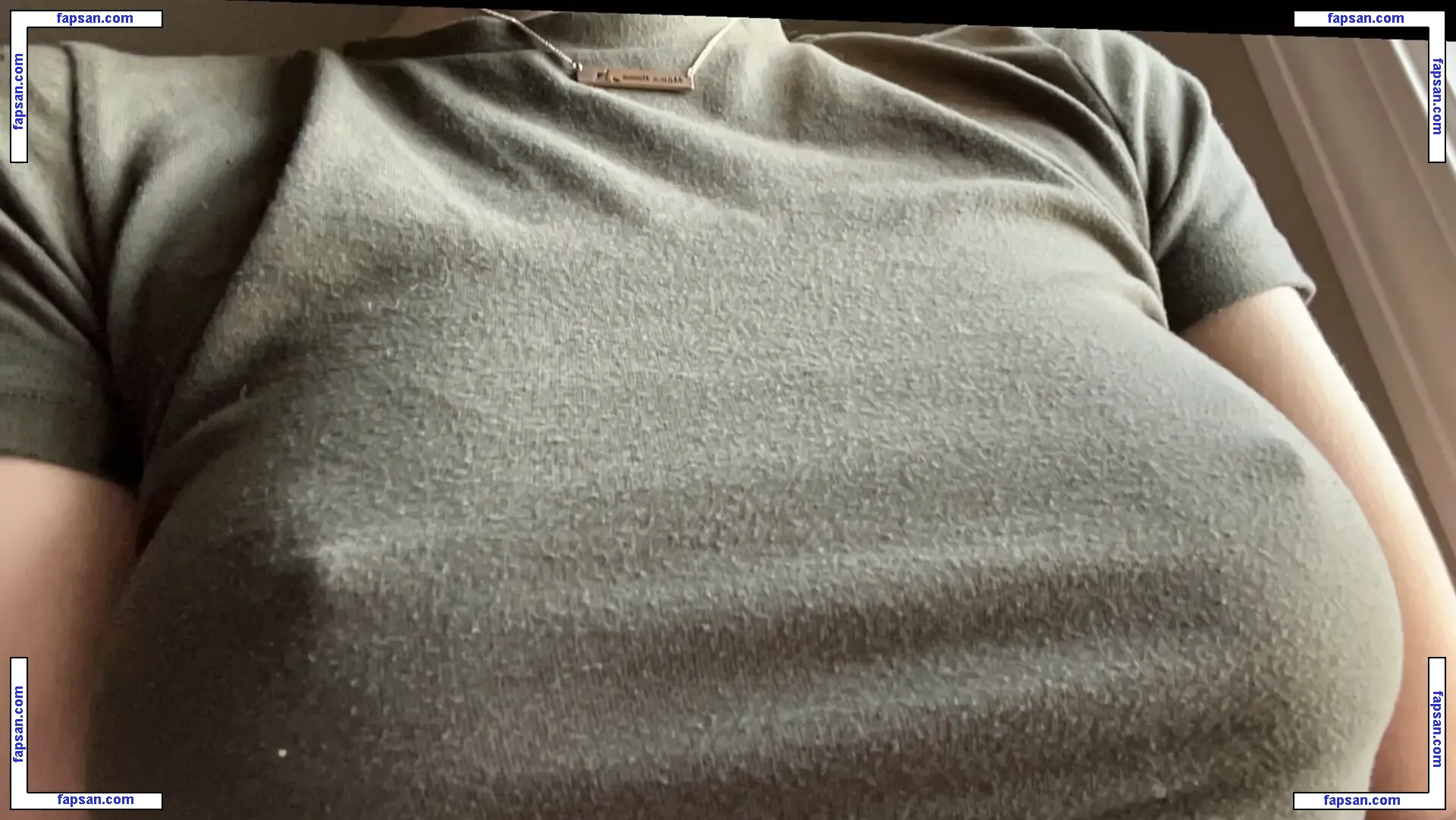 emanicolee nude photo #0001 from OnlyFans