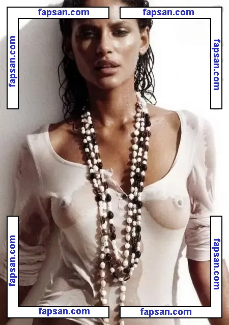 Emanuela De Paula nude photo #0004 from OnlyFans