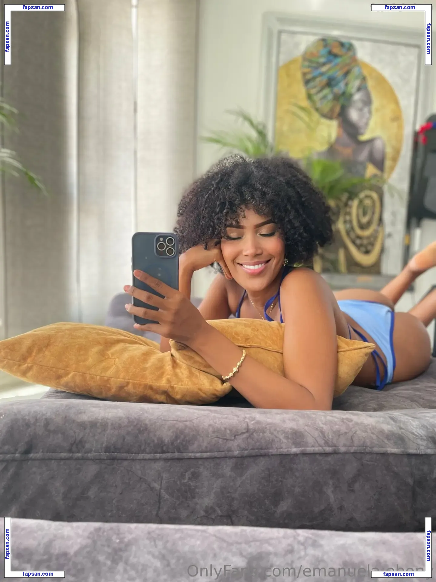 emanuela.ebony nude photo #0024 from OnlyFans