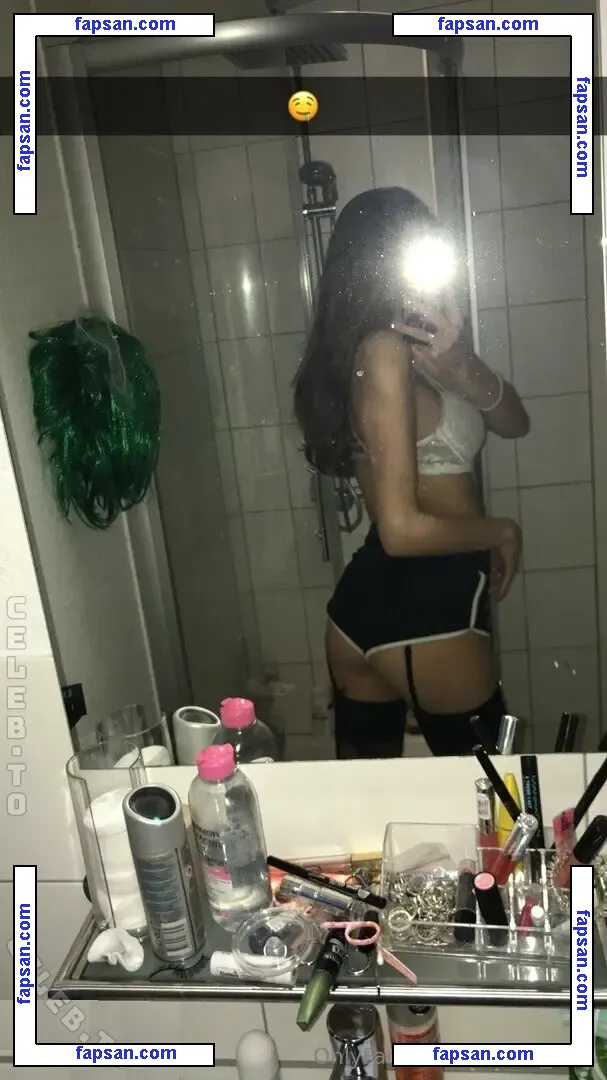 Ember Ems голая фото #0005 с Онлифанс