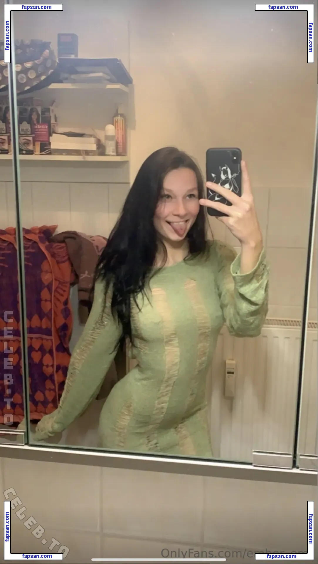 Ember Ems голая фото #0016 с Онлифанс