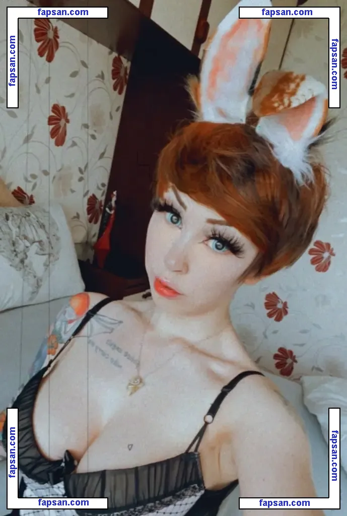 Ember Wolf / emberwolf / wolfiesantics nude photo #0015 from OnlyFans