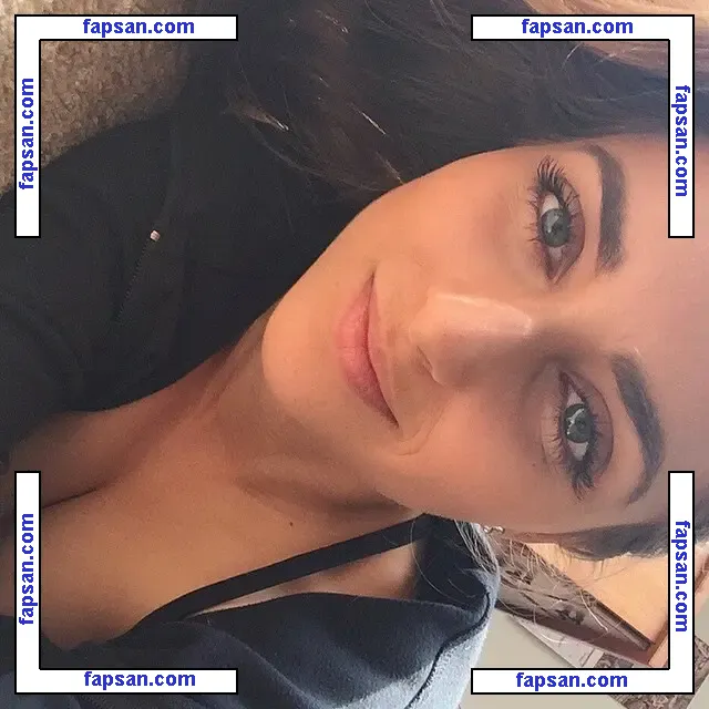 Emelia Hartford nude photo #0074 from OnlyFans