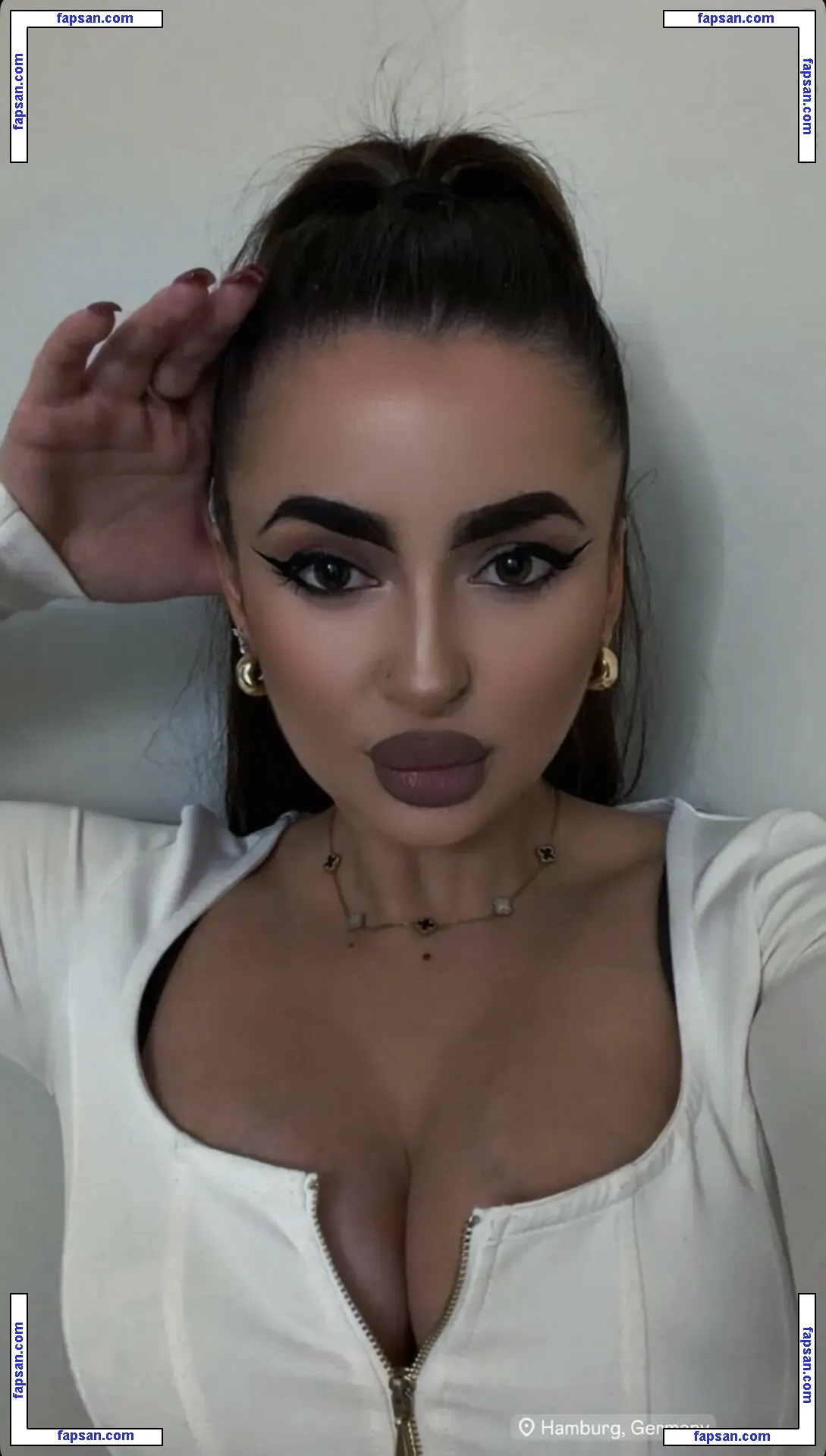 _emi_la1 nude photo #0003 from OnlyFans