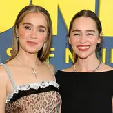 Emila Clarke голая #0005