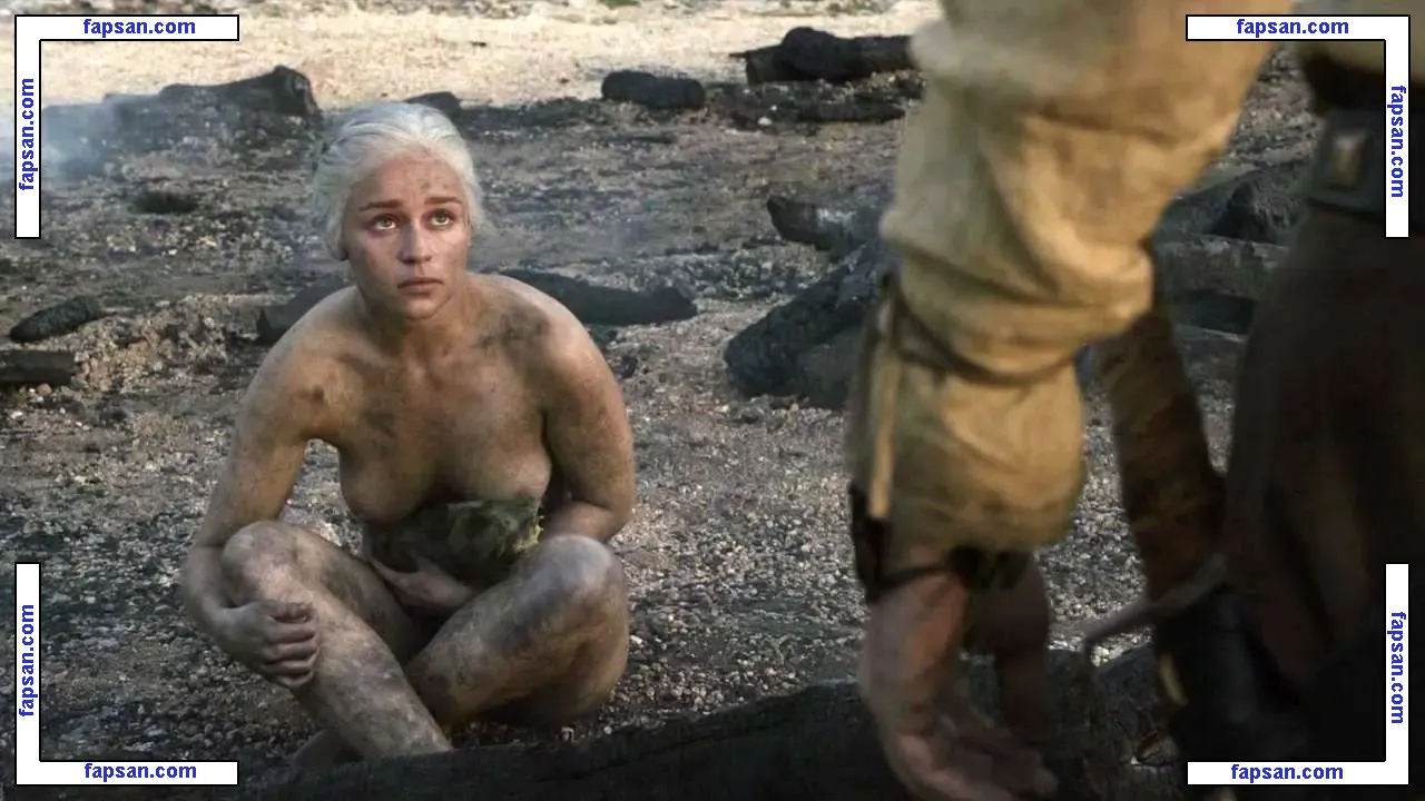 Emilia Clarke nude photo #0013 from OnlyFans