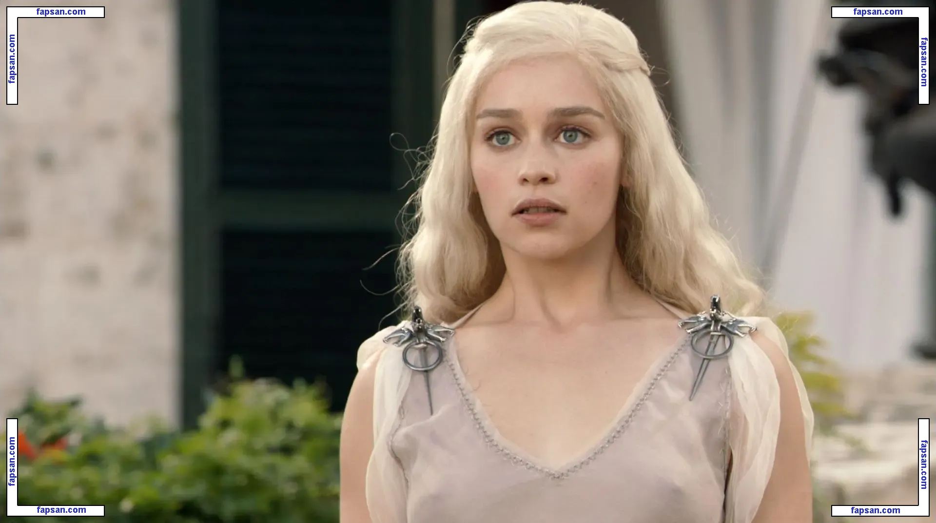 Emilia Clarke nude photo #0344 from OnlyFans
