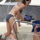 Emilia Clarke nude #0669